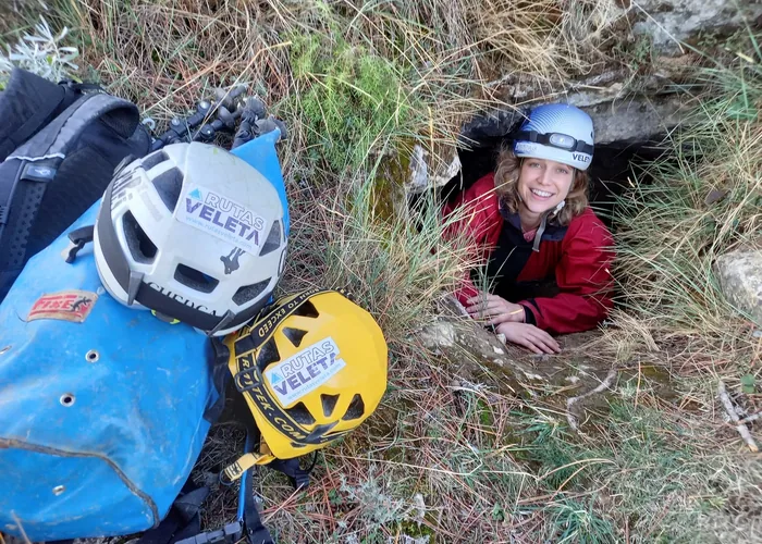 cueva del sotillo entrada