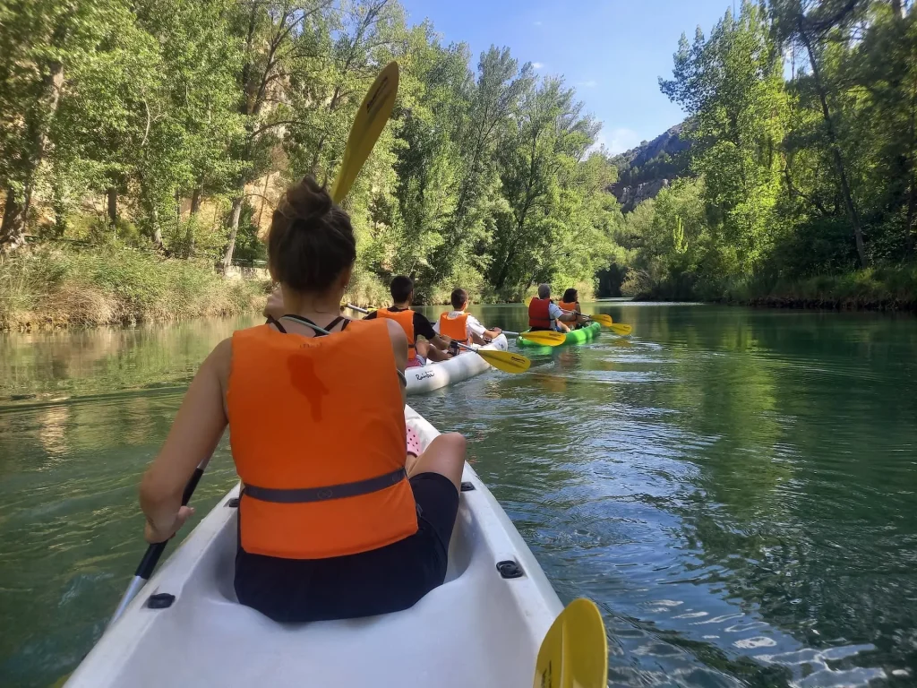 piraguismo cuenca explorando las aguas del jucar