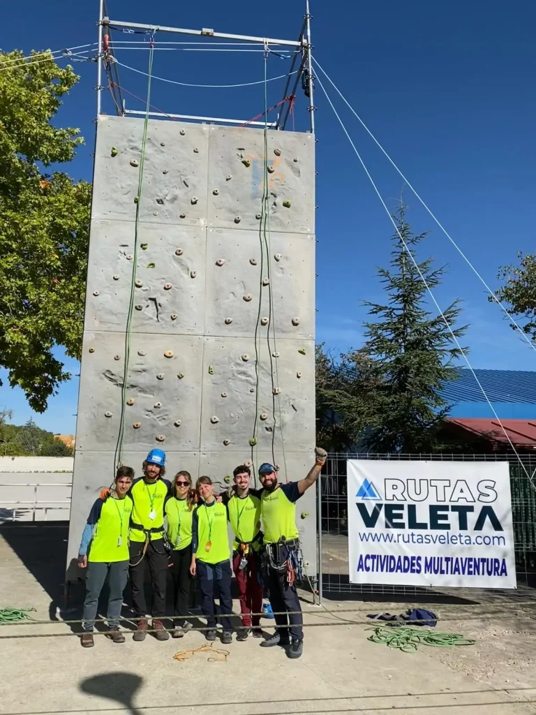 aventura entre canones rocodromo portatil cuenca