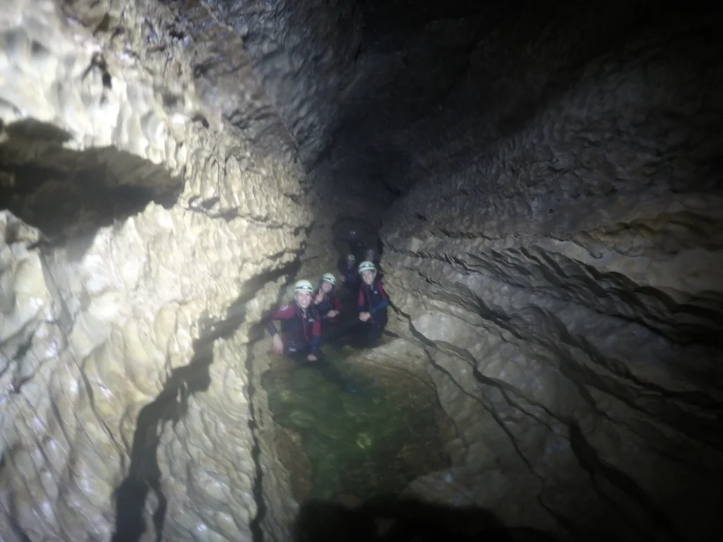 el secreto de las aguas cristalinas cueva del boqueron scaled