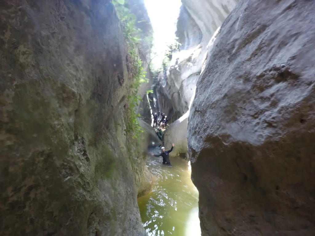 exploradores de canones barranco de la hocecilla scaled