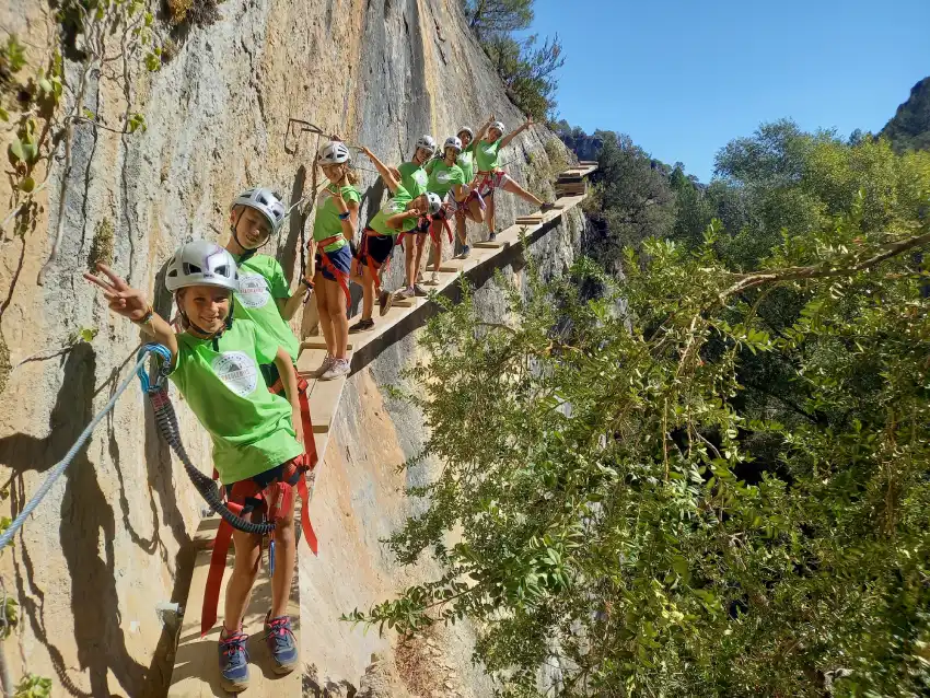 via ferrata cuenca dificultad vias ferratas para cada nivel
