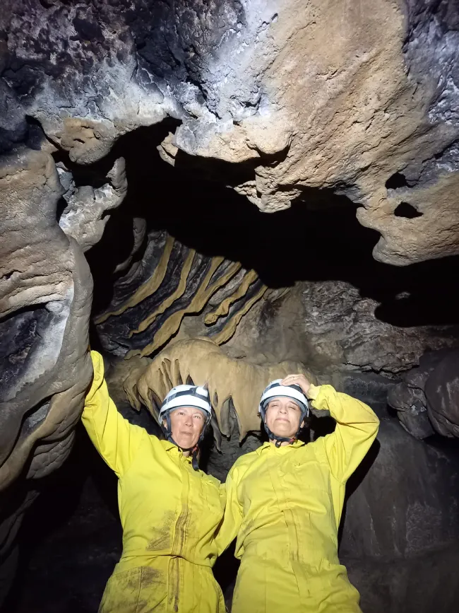 cueva lobrega meandros y formaciones
