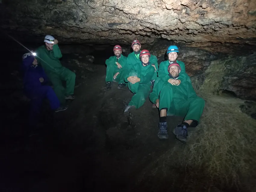 cueva lobrega seguridad y ciencia bajo la tierra